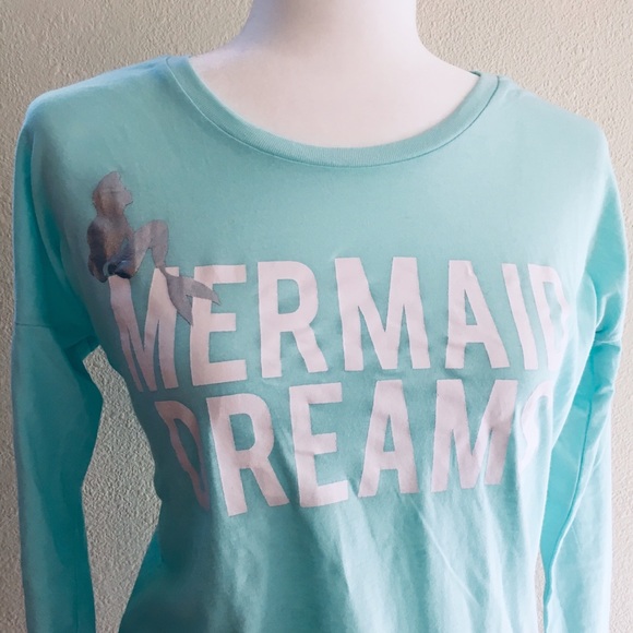 Disney’s “The Little Mermaid” Pajama Sleep Mask Set - Picture 2 of 8